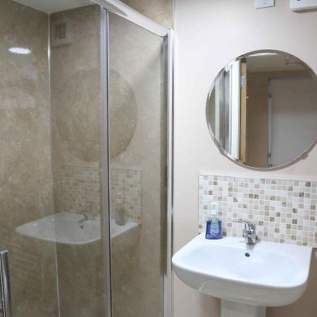 Belfast Serviced Apartments Belgravia מראה חיצוני תמונה